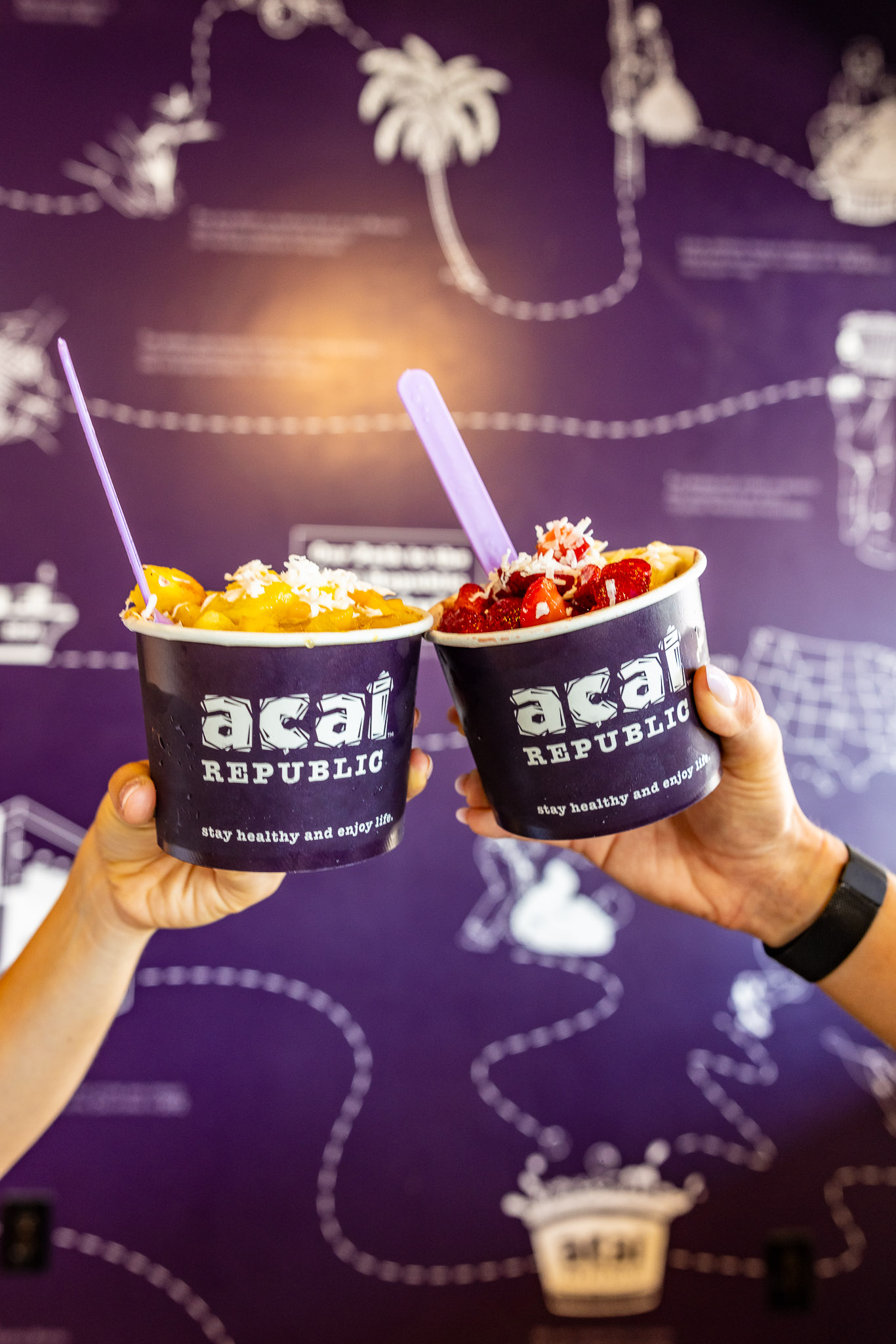 Açaí bowls cheers